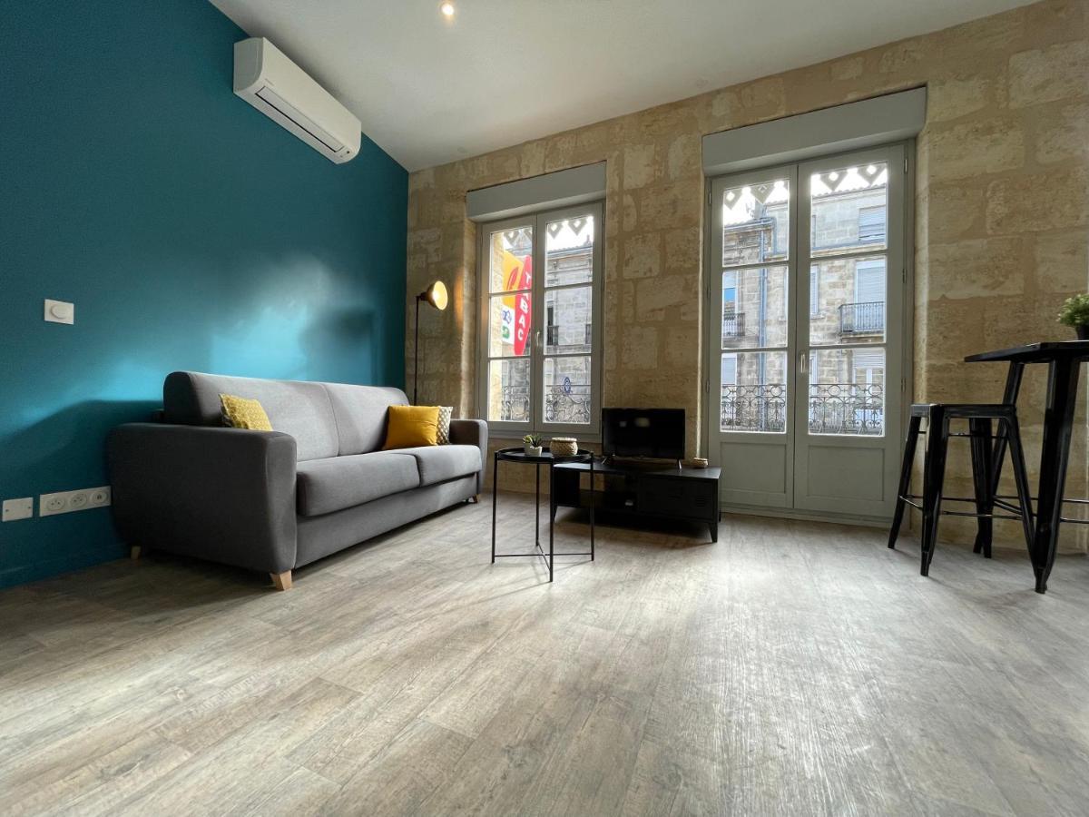 Superbes Studios De Charme, Lumineux Et Climatises En Plein Centre Bordeaux Luaran gambar