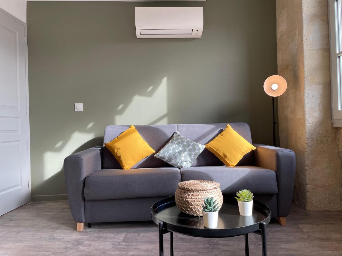Superbes Studios De Charme, Lumineux Et Climatises En Plein Centre Bordeaux Luaran gambar